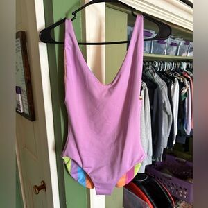 Londre The Minimalist One Piece Swimsuit Violet Dawn/Rainbow Stripe Small